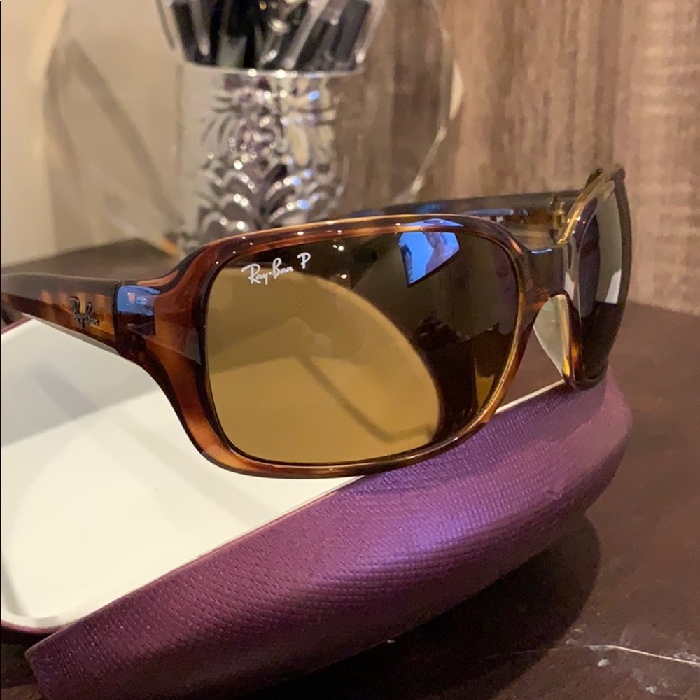 Ray-Ban brown tortoise POLARIZED sunglasses